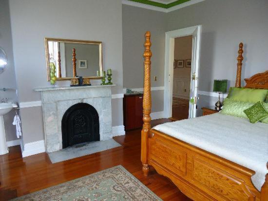 The Hamilton Hoppin House, Villa 120 Newport, Ri 米德尔敦 外观 照片